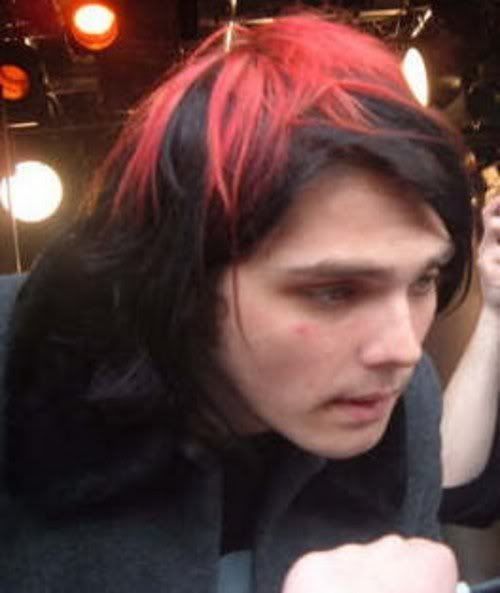 gerard way red hair short. if Gerard#39;s gonna have red hair, I liked it better like this,