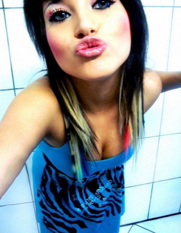 Emo-Girls (62 pics)