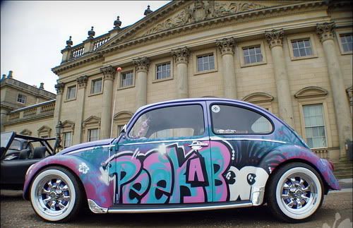 bizzare graffitti cars 28 Top 20 most bizarre graffiti cars