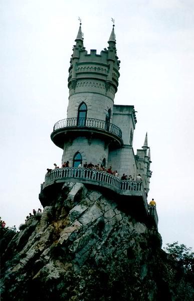 Swallow\'s Nest, the castle over the sea in Crimea  10
