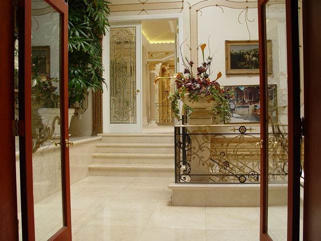 The private house of the former Secretary of Health Care of Azerbaijan 14