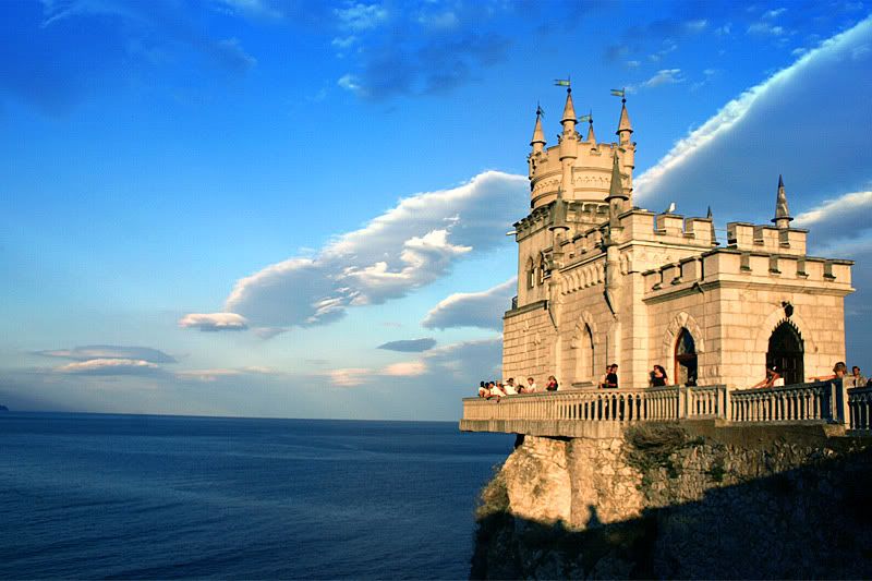 Swallow\'s Nest, the castle over the sea in Crimea  4