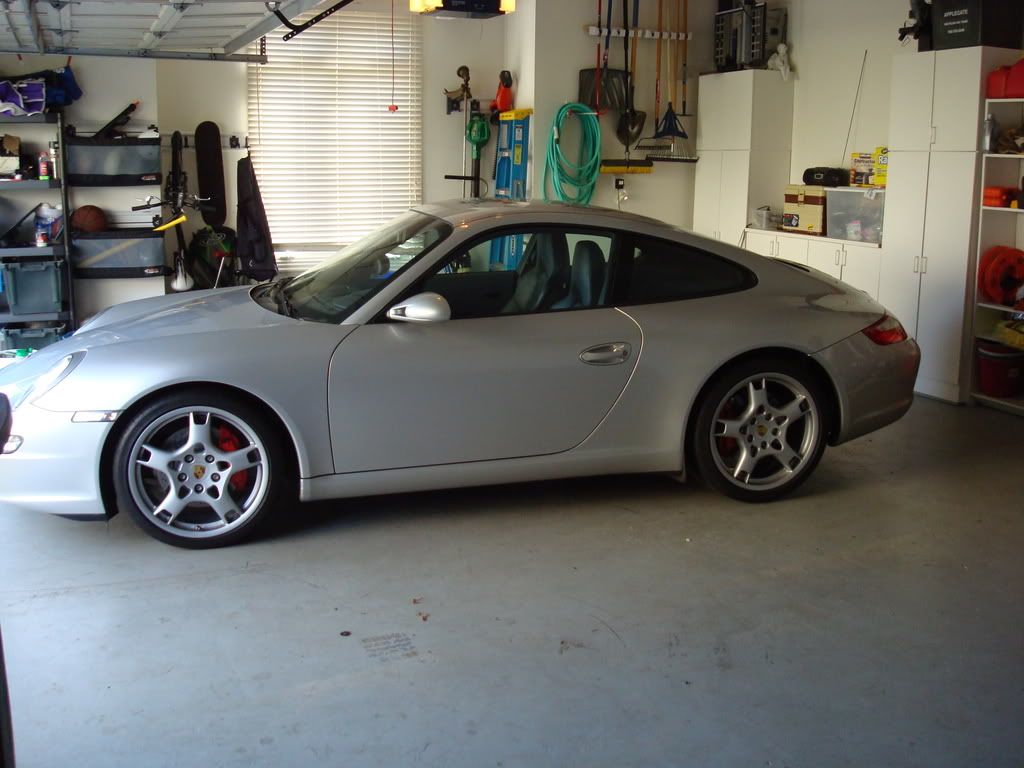 Porsche004.jpg