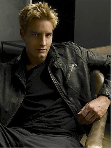 justin hartley aquaman. heart throb Justin Hartley