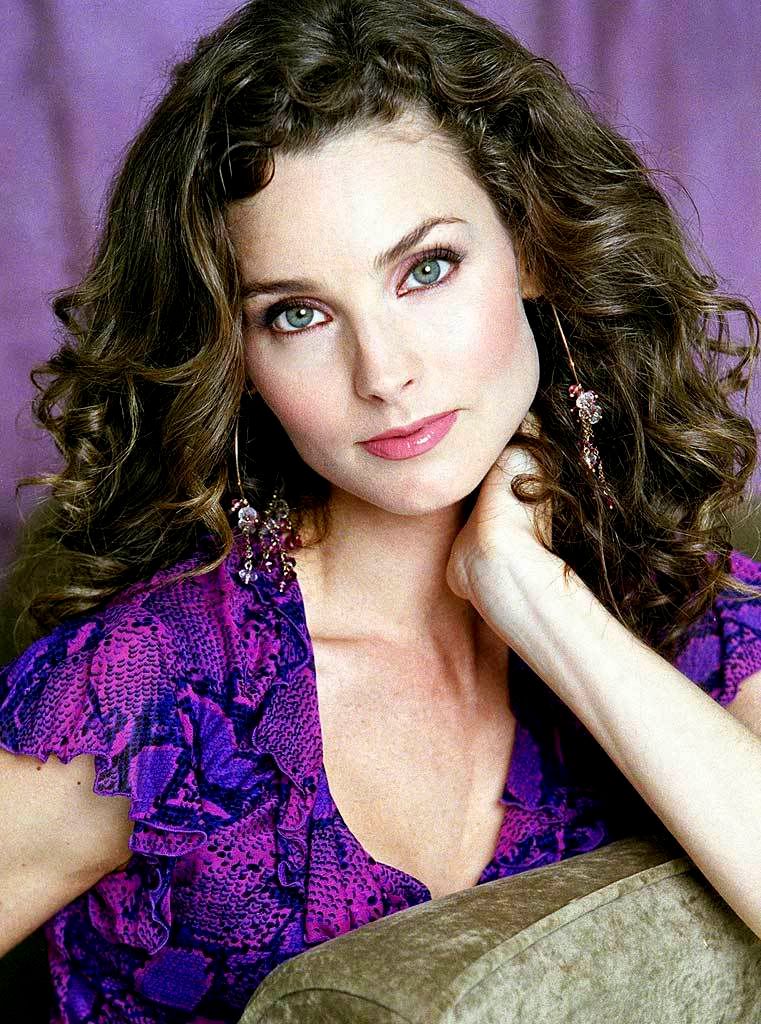 Alicia minshew wedding