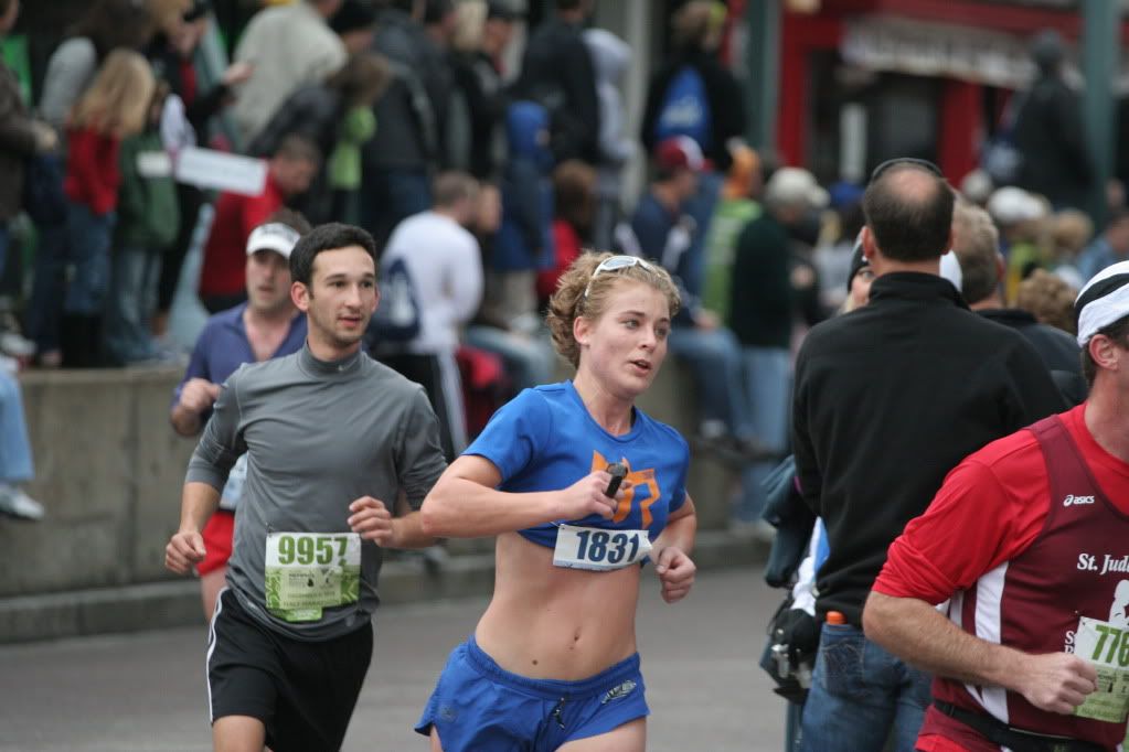 IMAGE: http://i241.photobucket.com/albums/ff225/330iForSale/IMG_2803.jpg