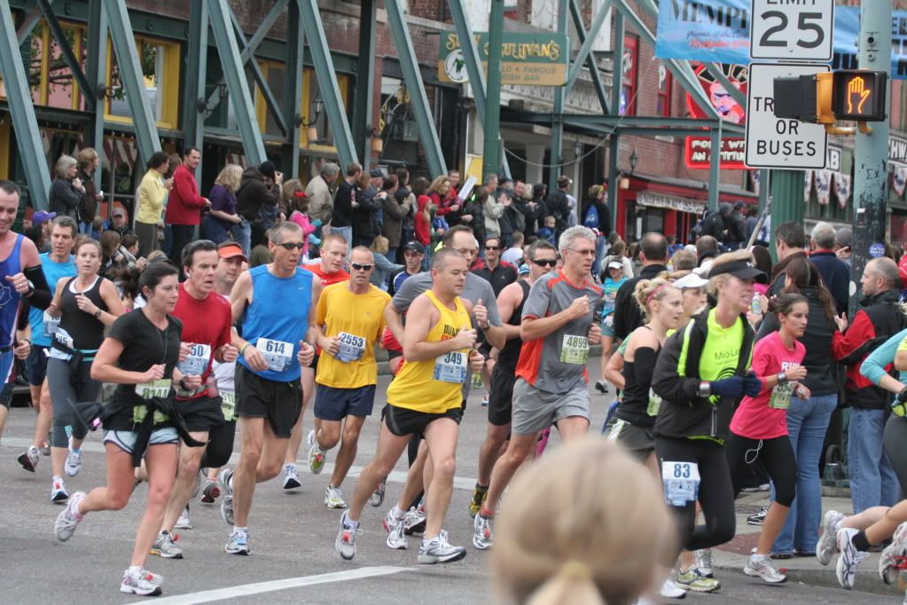 IMAGE: http://i241.photobucket.com/albums/ff225/330iForSale/IMG_2828.jpg