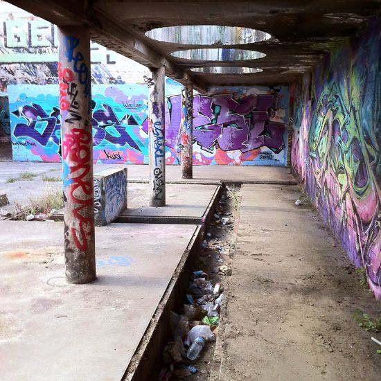 photo WarehouseArchit_Columns_zpshkssevbo.jpg