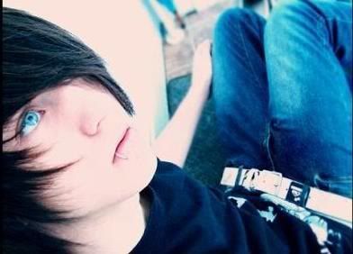 emo boy Pictures, Images and Photos
