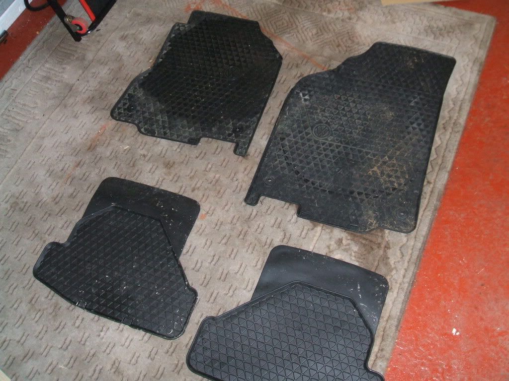 6n2 Gti Rubber Mats Uk Polos Net The Vw Polo Forum