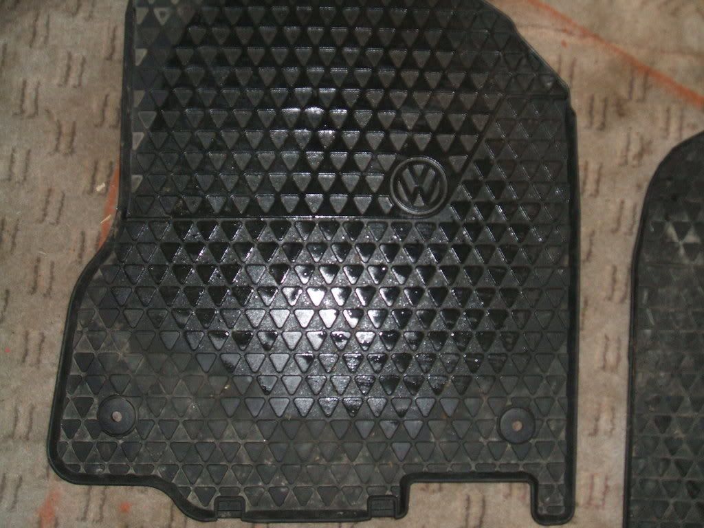 6n2 Gti Rubber Mats Uk Polos Net The Vw Polo Forum