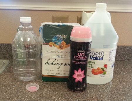 Ingredients needed to make your own Homemade Fabric Softener photo IngredientsneededtomakeyourownHomemadeFabricSoftener_zps2a9ffc60.jpg