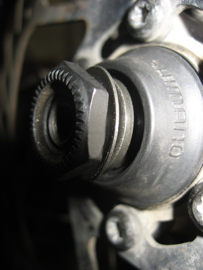mtb rear hub bearing replacement