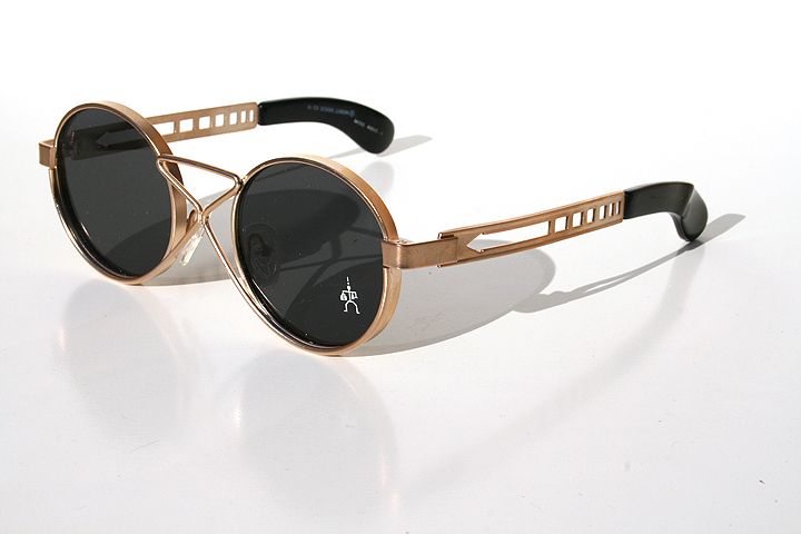 gold round sunglasses