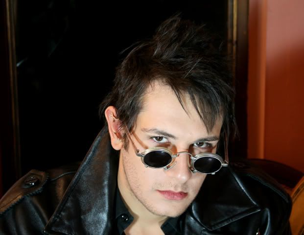 Small Oval Round Goth Vampire Steampunk Rock Unusual Sunglasses Hi Tek