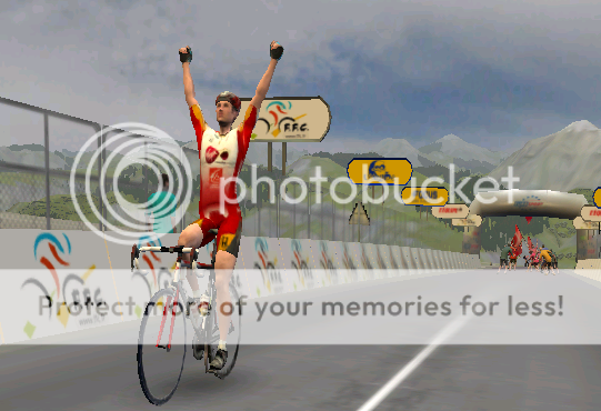 i241.photobucket.com/albums/ff272/SportingNonsense2/MG09/letourdefrance2009-195.png